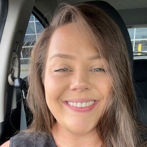 Meet your Posher, Alanna